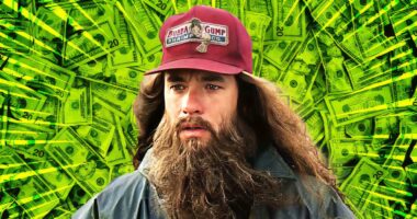 The Famous ‘Forrest Gump’ Scene Tom Hanks Had To Pay For Himself