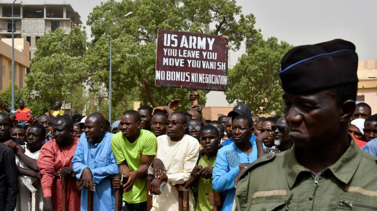 Thousands protest in Niger Republic for US troops to leave the country immediately