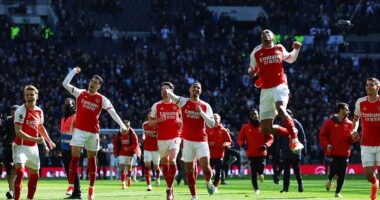 Tottenham 2-3 Arsenal - Premier League: Live score and updates as Gunners hold on to secure vital victory in thriller