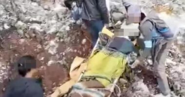 Tourist plunges 250 feet to her death into active volcano while posing for photo