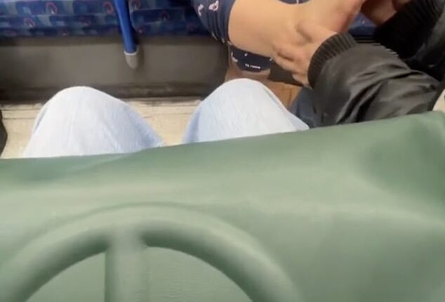 Lola Browne was left truly horrified after a fellow tube commuter proceeded to massage their partner's bare feet on public transport