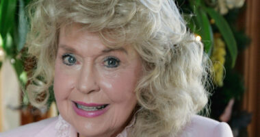 What happened to The Beverly Hillbillies? Her Age, Net Worth