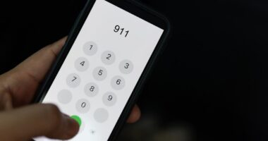 Widespread 911 outages hit four states