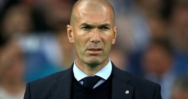 Zinedine Zidane is said to be holding up over a move to Bayern Munich because he would prefer to take charge at Manchester United