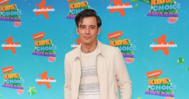 'Zoey 101' Matthew Underwood Alleges Agent Violated Him At 19