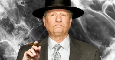 ‘Modern Family’s Ed O’Neill Says He Chose Acting Over a Life of Crime