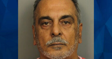 Alabama Plumber Charged With Trying to Hire Hitman to Kill Wife, 6 Adult Children