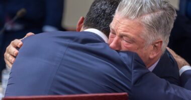 Alec Baldwin urges judge to stand by dismissal of involuntary manslaughter case in 'Rust' shooting