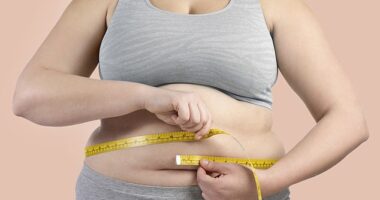 An Australian celebrity has revealed the very simple way stars are getting weight loss drugs