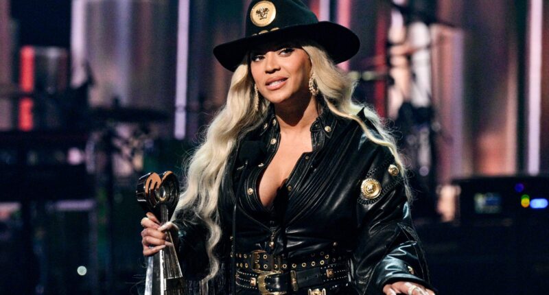 Beyoncé Trends Cowboy Carter No Nominations Country Music Association CMA Awards