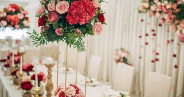 Bride’s mom calls her ‘selfish’ for donating $4k wedding flowers to hospital