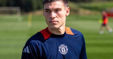 Manchester United are hoping that Manuel Ugarte will be able to solve their midfield problems