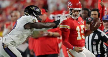 Chiefs' Peyton Hendershot Called Out by Ravens LB Roquan Smith
