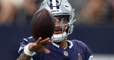 Cowboys' Dak Prescott Could Bolt to Replace Hall of Fame QB