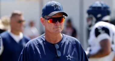 Cowboys' Mike Zimmer Takes Shots at Former Vikings Players, GM