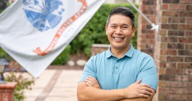 Dem Running for Congress as 'Decorated' Iraq Vet Was a Cook, Given Medal for Being in a Parade – RedState