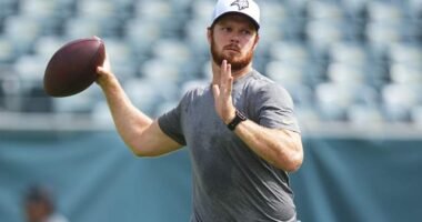 Giants' Pro Bowler Brian Burns Sends Warning About Sam Darnold