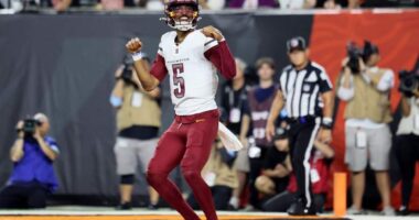 HOF Quarterback Troy Aikman Wowed by Commanders Rookie QB