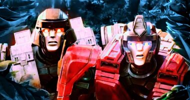 How Old Optimus Prime & Megatron Are In Transformers One