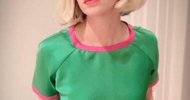 January Jones has debuted a new look. The American actress, 46, known for her role as Betty Draper in the TV show Mad Men, took to Instagram on Thursday to share a picture of herself looking quite different