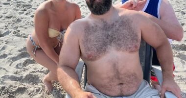 A very revealing picture of Jason Kelce has sent fans into meltdown on social media