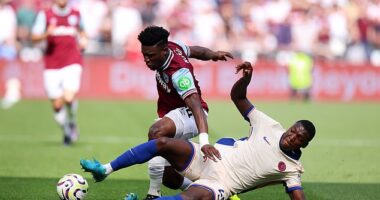 Moises Caicedo's performance against West Ham drew praised from a former Chelsea star