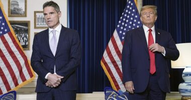 Trump lawyer John Lauro (l) said communications between Trump and Mike Pence will ultimately be found to fall within presidential immunity