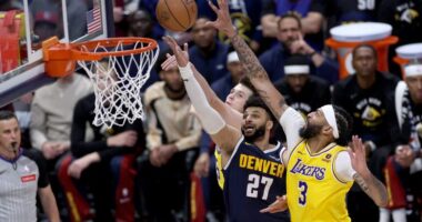 Lakers Anthony Davis' Predicted to Land $212 Million Contract