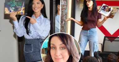 Lauren Sánchez sued by former yoga instructor over children's book