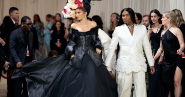 Law Roach says he intentionally dressed Zendaya in same clothes as other celebs
