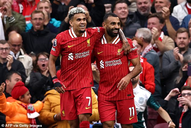 Luis Diaz (left) has given a desperate plea to Mohamed Salah (right) over his Liverpool future