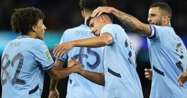 Manchester City booked their place in the Carabao Cup with a 2-1 win over Watford