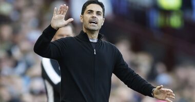 Mikel Arteta has agreed a new three-year deal at Arsenal, extending his stay until 2027