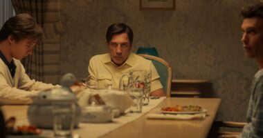 Monsters: The Lyle And Erik Menendez Story. (L to R) Nicholas Chavez as Lyle Menendez, Javier Bardem as Jose Menendez, Cooper Koch as Erik Menendez in episode 201 of Monsters: The Lyle And Erik Menendez Story.