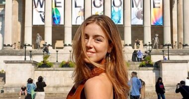 Princess Alexia of the Netherlands appeared cheerful as she kickstarted her university experience in London over the weekend