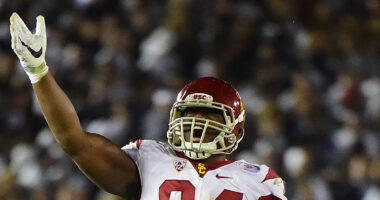 Raiders Urged to Sign Former USC Standout DE Rasheem Green