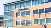 Snowflake stock drops on $2 billion debt plan