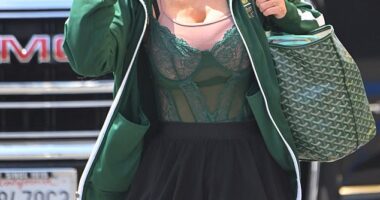 Tori Spelling donned a flirty, green-lace teddy to rehearse for Dancing with the Stars' Oscars Night-themed episode airing this Tuesday on ABC/Disney+