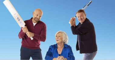 A brand-new live sporting quiz show will tour the country next year, fronted by Sue Barker, with teams led by Matt Dawson (left) and Phil Tufnell