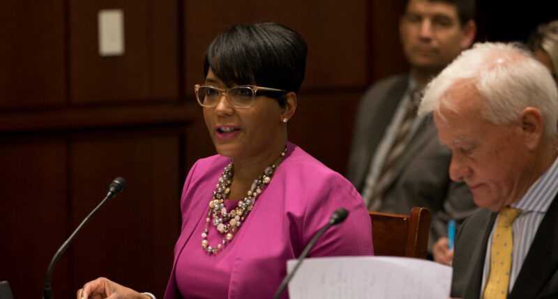 A Top Harris-Walz Advisor Was Booted from An Atlanta Restaurant.