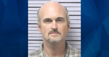 Accused Child Rapist Wanted in Alabama and Oregon Turns Himself In