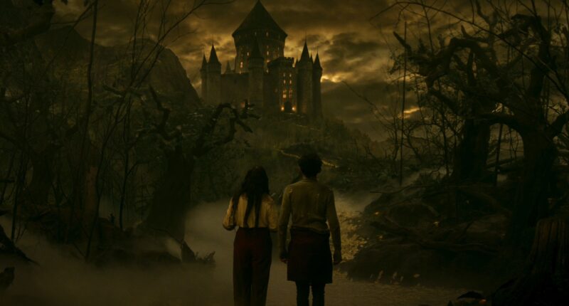 (L-R) Agatha Harkness (Kathryn Hahn) and Billy Maximoff (Joe Locke) in Marvel Television's AGATHA ALL ALONG, exclusively on Disney+.
