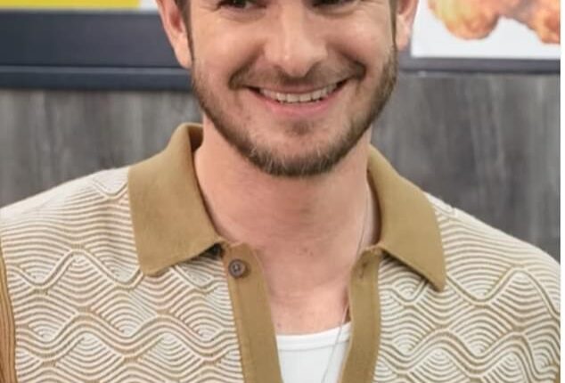 Andrew Garfield admitted to Amelia Dimoldenberg that he believes they could've had a real date, but that their Chicken Shop Date had spoiled their chance