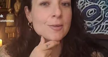 Andrew Garfield 's ex girlfriend Dr Kate Tomas is offering her followers a masterclass in seduction, days after confirming she has split from the Hollywood star