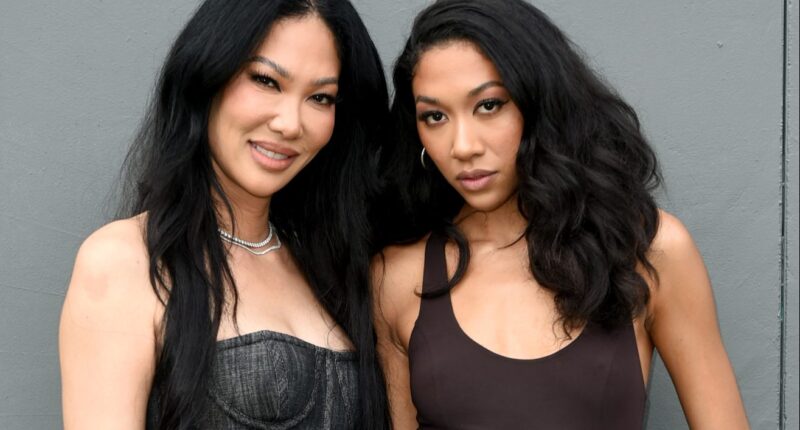 Aoki Lee Simmons Gets Real About Embarrassing Comparisons To Mom Kimora Lee Simmons & Transitioning Away From Modeling