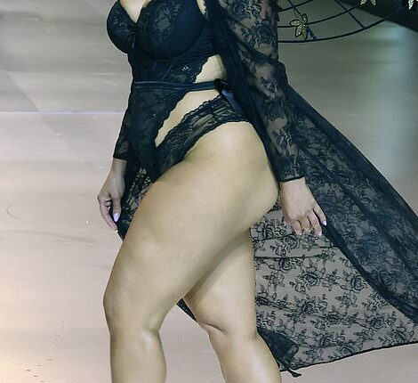 Ashley Graham wasn¿t quick to commit to the 2024 Victoria¿s Secret Fashion Show.