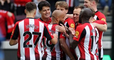 Brentford came from two goals down to earn a memorable 4-3 win over strugglers Ipswich