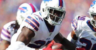 Buccaneers Urged to Trade for L.A. Rams CB Tre'Davious White