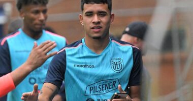 Chelsea wonderkid Kendry Paez has been warned about his conduct off the field after being caught partying for the second time this year