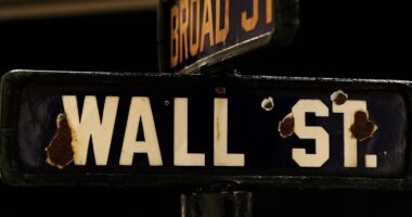 Dow, S&P 500 fall Friday — but Nasdaq sees longest weekly winning streak of 2024